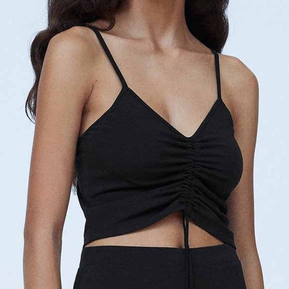 NEW Zara Black Gathered Ruched V Neck Stretch Knit Cropped Cami Top Size Large L - Picture 3 of 8